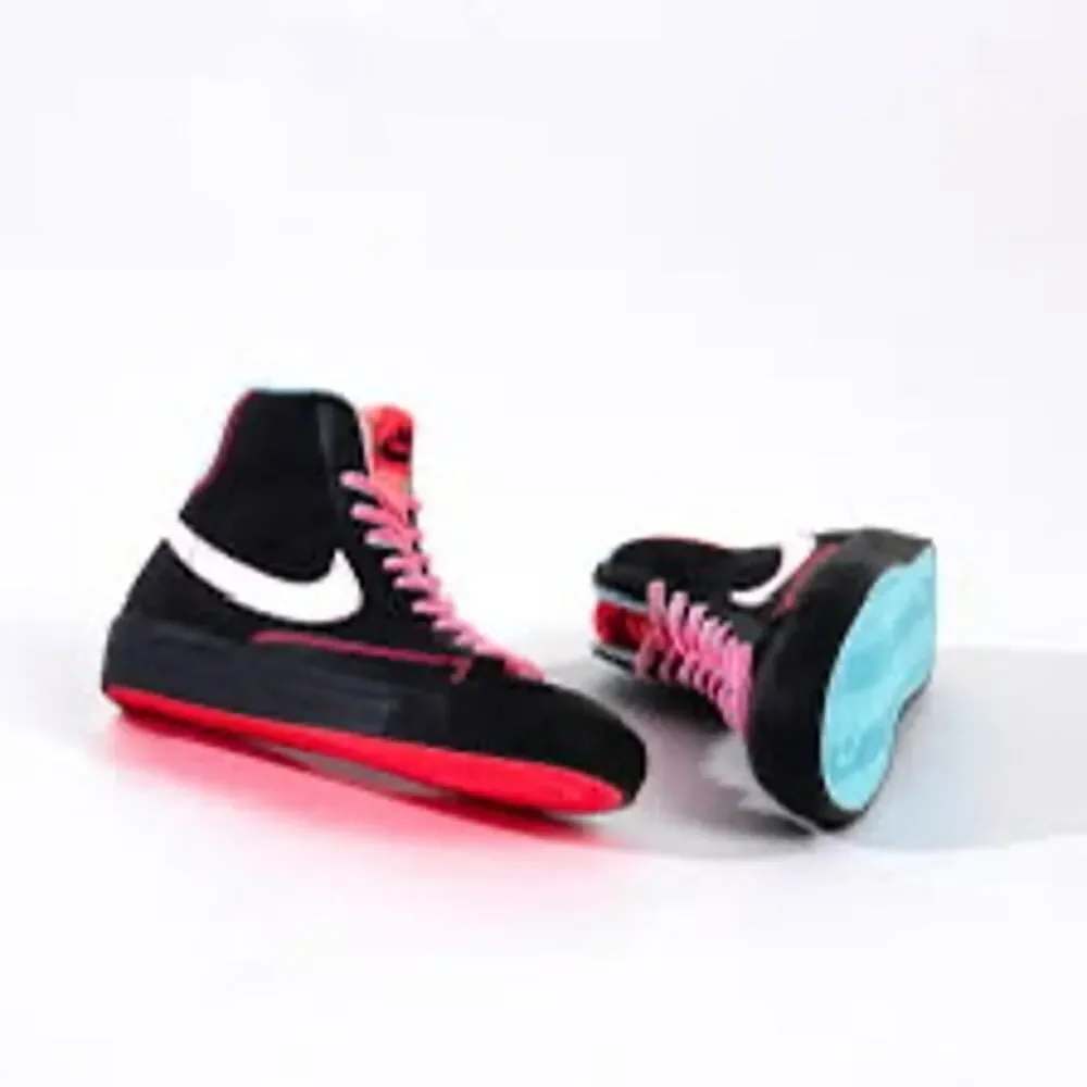 NIKE BLAZER MID '77 GS 'BLACK ATOMIC PINK' DD7710-001 Size 6 Youth Unisex